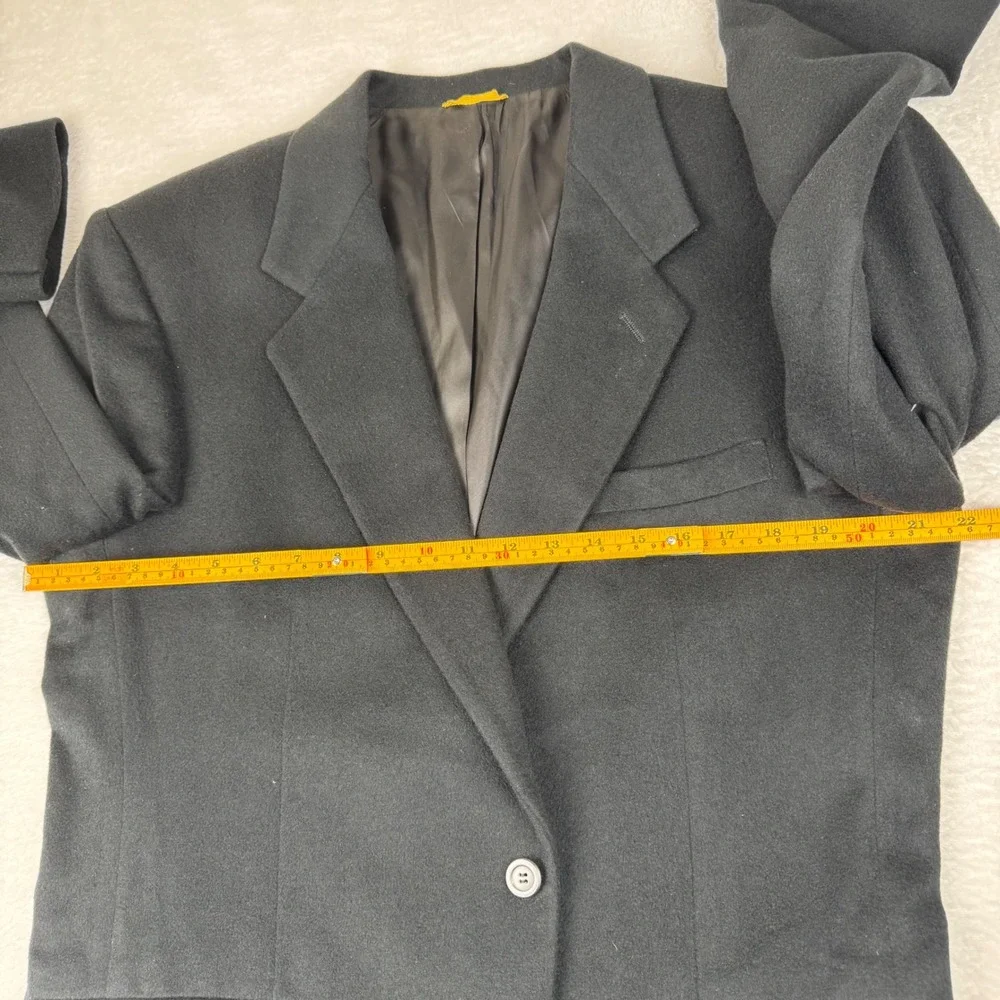 100% Cashmere Sterling & Hunt Blazer Mens 40R Black 2 Button Sport Coat Vintage